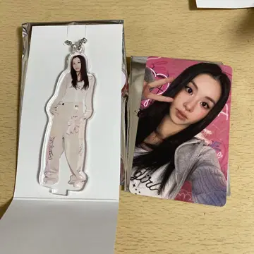 TWICE 팝업 아크릴 스탠드 참 혜택 트레이딩 카드 채영