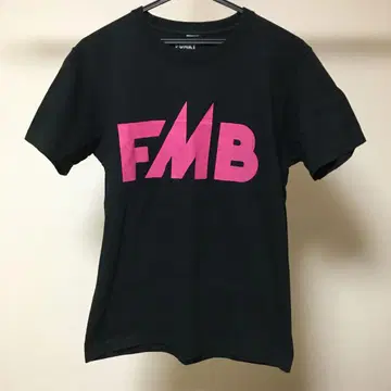 펑키 몽키 베이비즈 티셔츠 M 사이즈