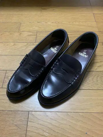 새상품급 REGAL 로퍼 다크 브라운 28.5cm 슈키퍼 포함