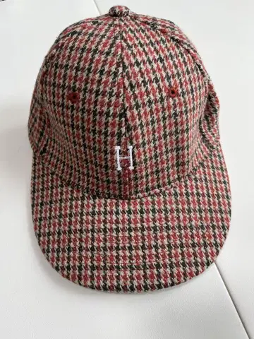HUF 체크 무늬 캡