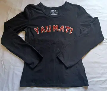 GOD YAUMATI 자수 긴팔 티셔츠 블랙