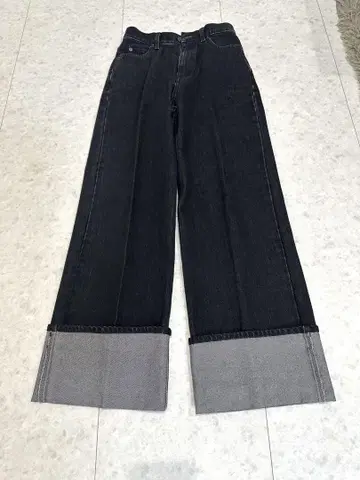 원오쉬 데님 와이드 레그 팬츠 접어 올리기