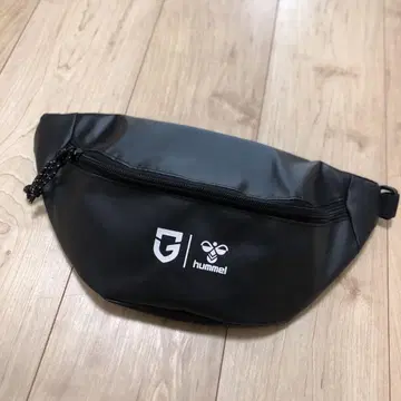 감바 오사카 hummel 바디백 블랙