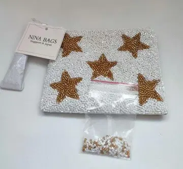 미사용 새상품! NINA BAGS 비즈 파우치