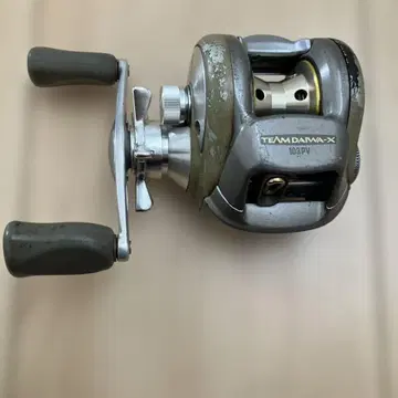 TEAM DAIWA-X 103PV 5.1:1 마그포스 V
