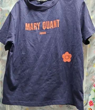 MARY QUANT 네이비 티셔츠 반팔