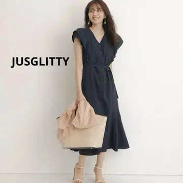 저스길리티 프론트 버튼 프릴 원피스