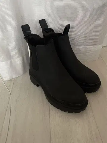 새상품 H&M 블랙 사이드 고어 부츠 36