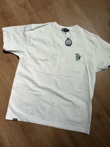 NEWYORK BURST 화이트 티셔츠 M