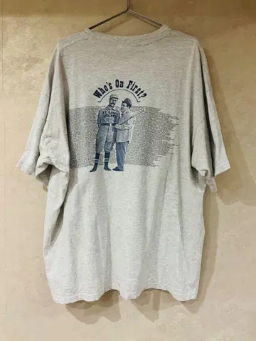 빈티지 구제 의류 Who's On First? 빅 실루엣 티셔츠 그레이