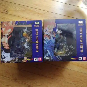 Figuarts 슈퍼 사이어인 오지터 & 베지트