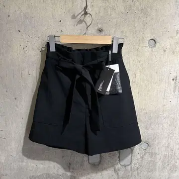 블랙 숏 팬츠 허리 리본 포함