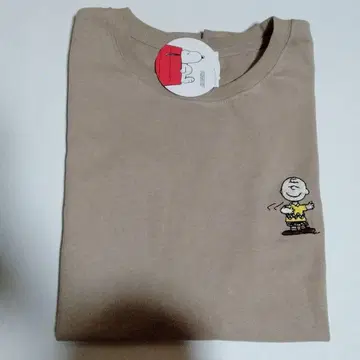 택 포함 새상품 찰리 브라운 티셔츠 남성용