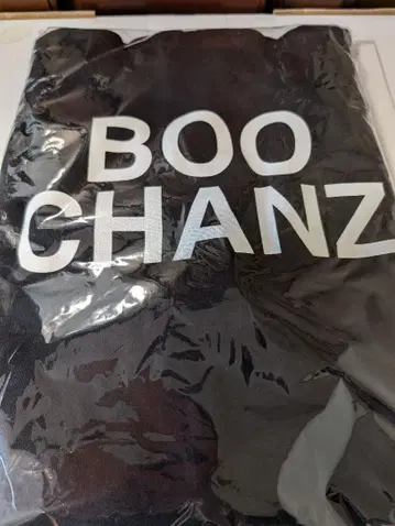 BOO CHANZ 프린트 블랙 후드티