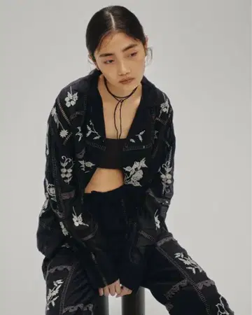 오늘의 자수 패치워크 셔츠