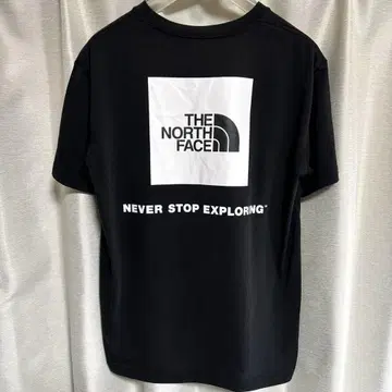 THE NORTH FACE 블랙 티셔츠