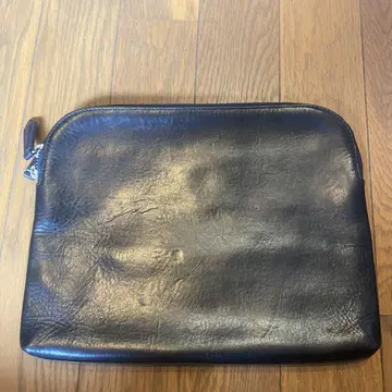 UNITED ARROWS 블랙 가죽 클러치백