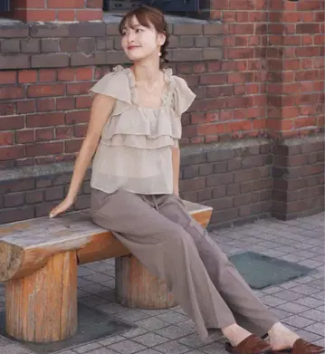 프릴 메쉬 상의
