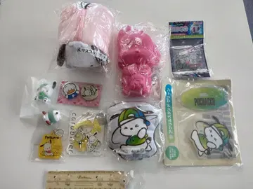 산리오 포카쵸 파우치와 마스코트 세트