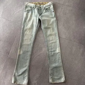 LEVI'S 라이트 블루 스트레이트 데님 29인치