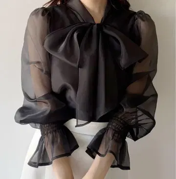 mipiarl 시어 캔디 슬리브 보타이 블라우스