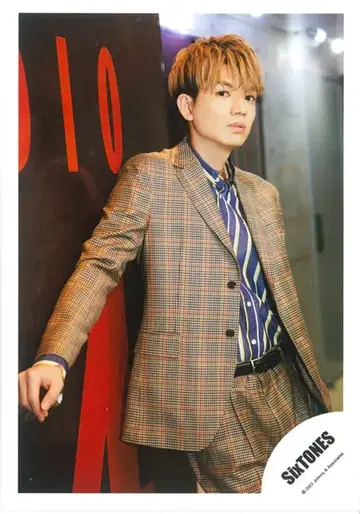 SixTONES 22년 포트레이트 시리즈 타카치 유고 공식 사진*1장