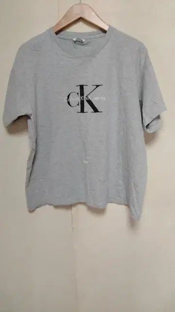 빈티지 90년대 캘빈클라인 프린트 티셔츠 MADE IN USA SM
