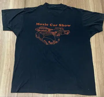 Moxie Car Show 티셔츠