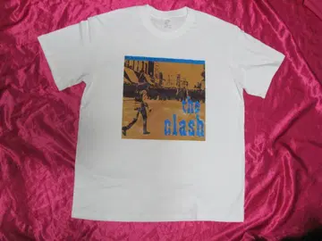 현품 한정 화이트/L 더 크러쉬 블랙 마켓 티셔츠 The Clash