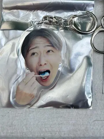 오노 유타카 아크릴 키링