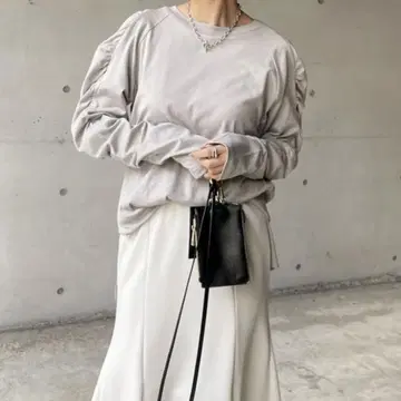 새상품 DouDou 두두 티셔츠 소매 개더 풀오버 F 택 포함