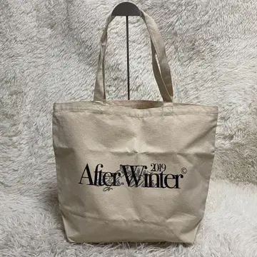 After Winter 2019 토트백