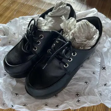 블랙 플랫폼 로퍼 M