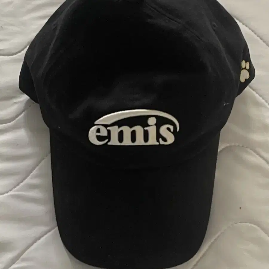 emis♡ブラックキャップ美品 Amazon.co.jp: emis キャップ 黒 コーデュロイ エミス 帽子