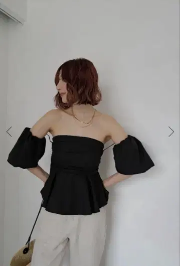 말쿠인 수입 오프숄더 블라우스