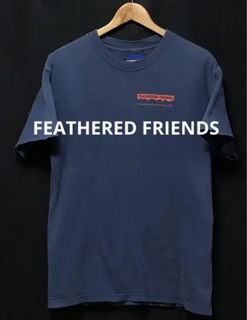 FEATHERED FRIENDS 페더드 프렌즈 양면 프린트 티셔츠