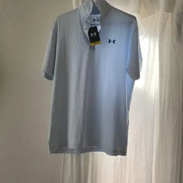 Under Armour 라이트 블루 폴로 셔츠 M