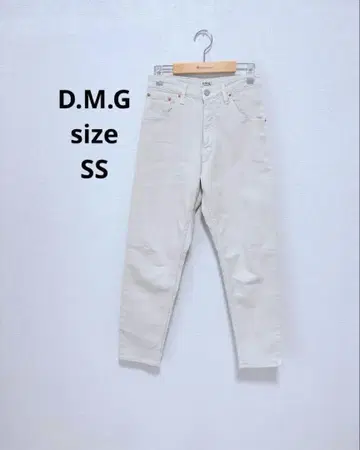 D.M.G 속기모 릴랙싱 테이퍼드 데님 팬츠