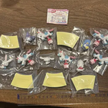 Shaky! 산리오 캐릭터즈 랜드 회전목마 PURPLE 전 5종