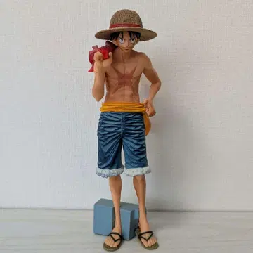 원피스 루피 피규어