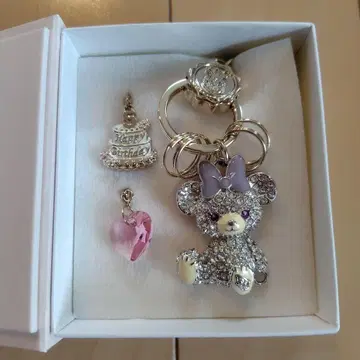 디즈니 유니 베어 시티 퍼피 참 스와로브스키 5주년 유니 베어