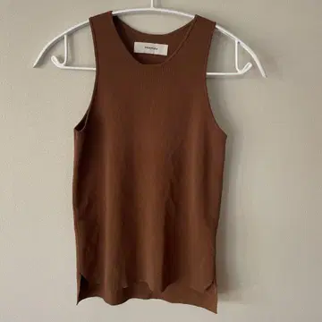 todayful(투데이풀) Smooth Knit Tanktop 브라운