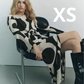 새상품 자라 ZARA 프린트 미디 원피스 XS 긴팔 롱 원피스