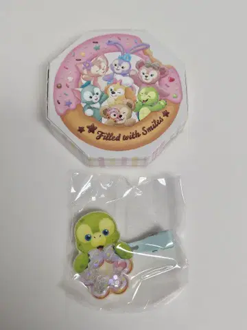 더피 & 프렌즈 필드 위드 조이 헤어 클립 올멜