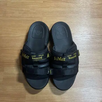 Dr.Martens AYCE 샌들 통굽
