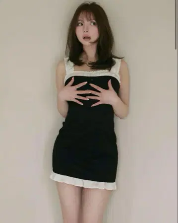 앤드메리 레베카 미니 드레스 블랙