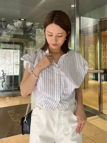 새상품급 프레이 아이디 FRAY I.D 택 포함 크롭 프렌치 셔츠