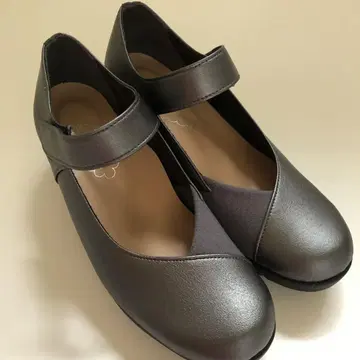퍼스트 컨택트 스트랩 펌프스 22cm 그레이