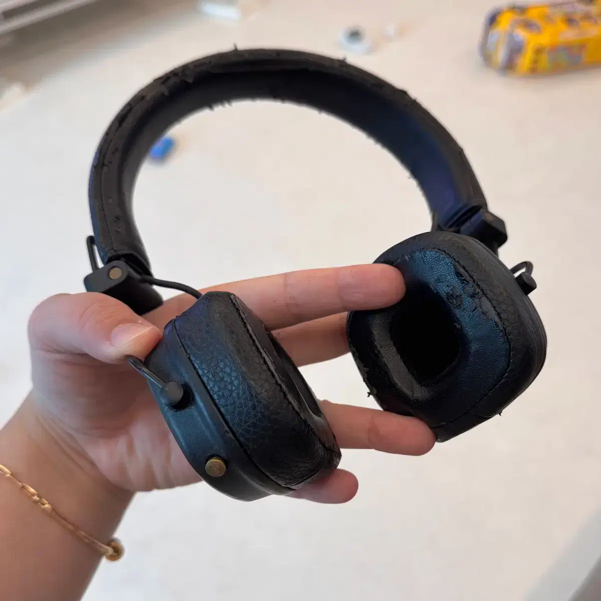 마샬 메이저3 블루투스 무선 헤드셋 판매합니다.