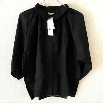 mumokuteki 무모쿠테키 초여름 부드러운 개더 셔츠 항균 블랙